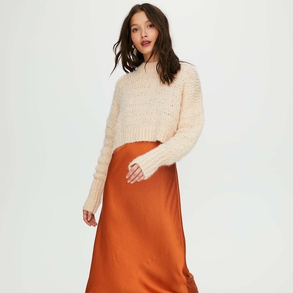 Aritzia Wilfred Lune Alpaca Sweater- Cropped Crewneck Neutral Sweater- Medium - Picture 2 of 13